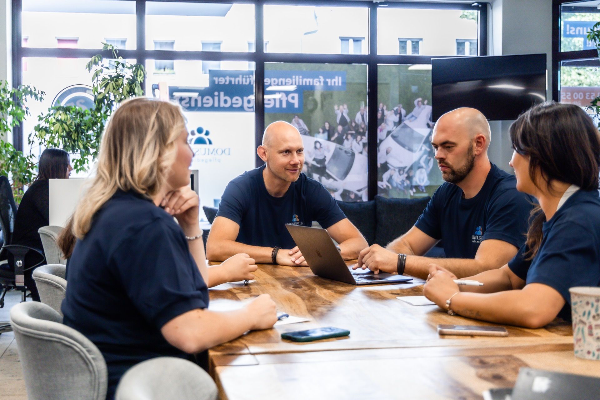 DomusVita Team im Gespräch